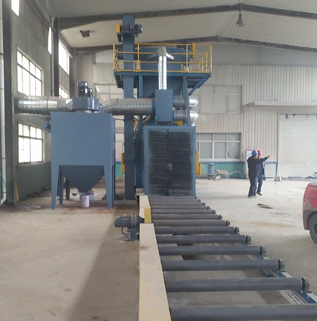 鋼結(jié)構(gòu)拋丸機圖一 鋼結(jié)構(gòu)拋丸機圖一